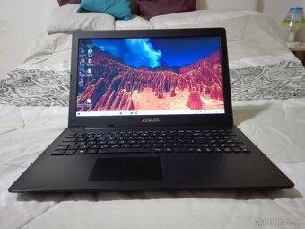 Asus X553M. 4x2,66GHz. 15,6" LED. SSD 256GB. Bat. 6 hodin. - 7