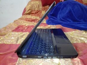 HP G6 B960. 15,6“ LED. SSD 128 GB. 6 GB. - 7