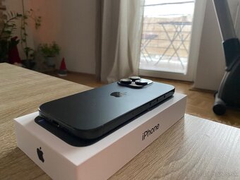 Predám iPhone 16 PRO 256gb black titanium 2 roky záruka - 7