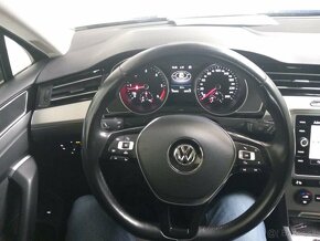 VOLKSWAGEN PASSAT VARIANT, 2,0 TDI, MANUÁL, 4/2018 - 7