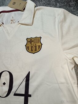 Lamine Yamal x Barcelona jersey - 7