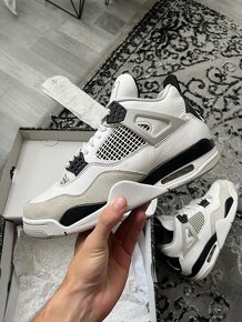 Jordan 4 military Black - 7