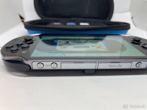 PS VITA PCH-1004 OLED +4hry+4gb karta - 7