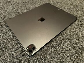 iPad Pro 12.9 4.gen 256GB wifi + cellular - 7