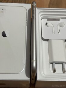 Predám Apple iPhone 11 64GB White Malé známky opotrebovania - 7