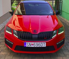 SKODA ZNAKY LOGA NAPISY EMBLEMY - CIERNE - FAREBNE - CHROM - 7