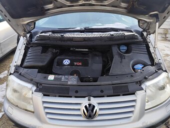 Predám Volkswagen Sharan 19 TDI 85kw - 7