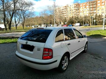 ŠKODA FABIA COMBI 1.4 16V ELEGANCE. - 7