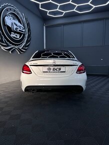 Mercedes Benz C63 AMG - 7