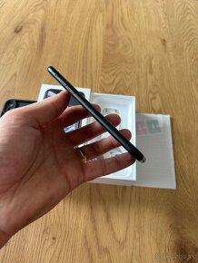 iPhone XR 64 gb black - komplet príslušenstvo, záruka - 7