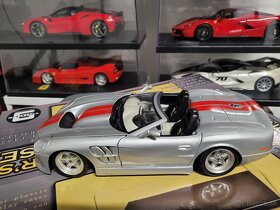 Model 1:18 Shelby series1 1999 Bburago - 7