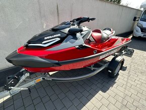 Skútr vodní Sea-Doo RXT XRS 3-up 325hp červený - 7