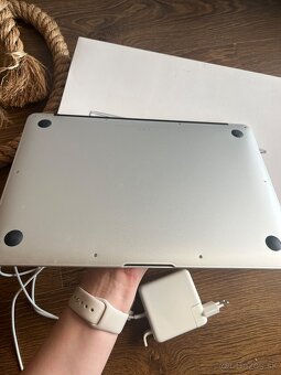 MacBook Air (2017) - 7