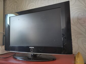 32" Samsung LE32S86BD - 7