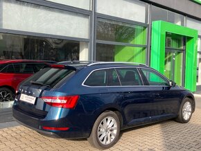 Škoda Superb Combi 2.0 TDI  DSG rok 2021 nízky najazd km - 7