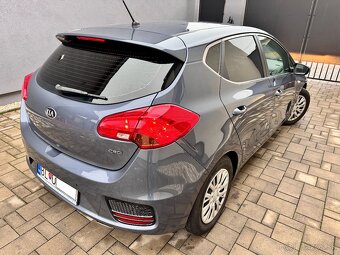 KIA CEED 1,4 CRDI,SILVER,NAFTA,KÚPENA NA SK,78 674 KM,3/2018 - 7