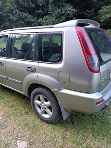 NISSAN X-TRAIL 4x4 - 7