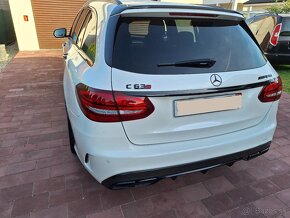 Mercedes-benz c63 s amg - 7