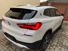 Bmw X2 xDrive xLine 4x4 2.0D 190PS Biela Metalíza - 7