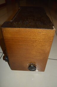 predam krasne starozitne gramoradio PHILIPS - 7