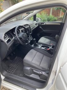 VW Touran Comfortline 1.6 TDI M6 - 7