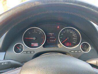 Audi a4 2.0tdi 103kw  s line - 7