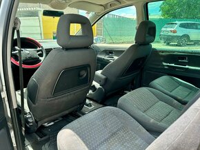 Seat Alhambra 1.9 TDi 7. miestna - 7