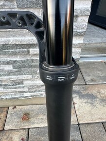 RockShox vidlica 35 Gold RL E-MTB Crow29 - 7