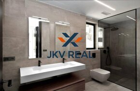 JKV REAL ponúka na predaj ELEGANTNÚ A LUXUSNÚ VILU ALTEA LA  - 7