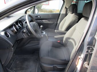 PEUGEOT 5008 2.0HDI 110kw 10/2011 - 7