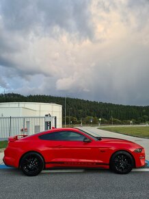 Ford Mustang 5.0 GT V8 - 7