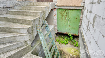 BOSEN | Rodinný dom s veľkým pozemkom so začatou rekonštrukc - 7