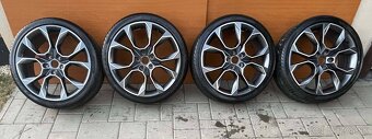 EXTREME GRAU  orig.skoda225 35 R19 5x112  7,5j x19 ET 51 VW  - 7