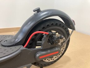 Elektrokolobežka Xiaomi Electric Scooter Pro - 7