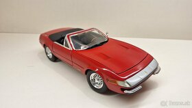 1:18 FERRARI 365 GTS/4 C - 7