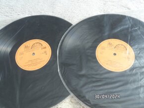 2x LP Černá Galaxie - 7