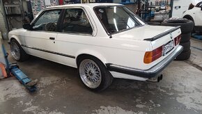 BMW e30 - 7