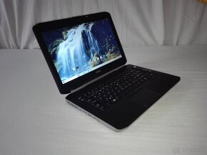 Dell. i5_4 x 3,2 GHz.14". 500 GB. RAM 8 GB. - 7