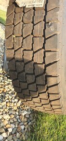 Goodyear 235/75 R 17,5 - 7