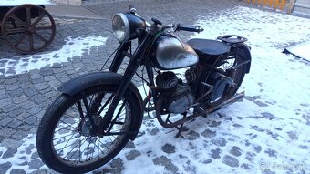 ČZ 125 C r.v. 1950 plus sedlo a motor navíc - 7