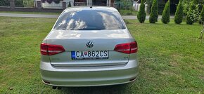 Volkswagen Jetta 2.0 TDI Business Highline - 7