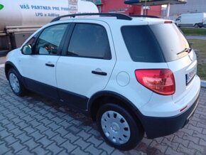 Fiat sedicí 4x4 benzín 1.6 16w. - 7