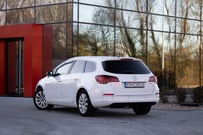 Opel Astra Sport Tourer ST 1.7 CDTI ecoFLEX 130k Start/Stop - 7