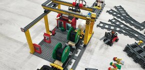 LEGO VLAK 60052 CARGO TRAIN - 7