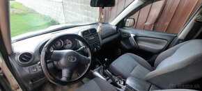 Toyota Rav 4 2003 - 7