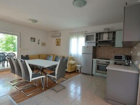 CHORVÁTSKO - Dom so 4 apartmánmi - MASLENICA, Zadar - 7