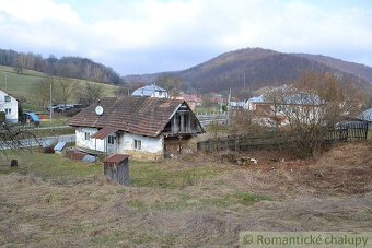 Stará drevenica na 26á pozemku - Malá Poľana - 7