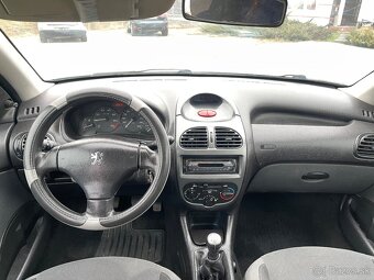 Peugeot 206 1.4 i 55 kw - 7