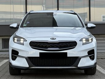 KIA XCeed 1.6 GDi Plug-In Hybrid A/T 104kW 141 PS 4x4 - 7