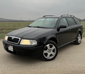 Škoda Octavia 1.8T 4x4 Swiss Ice Hockey - 7